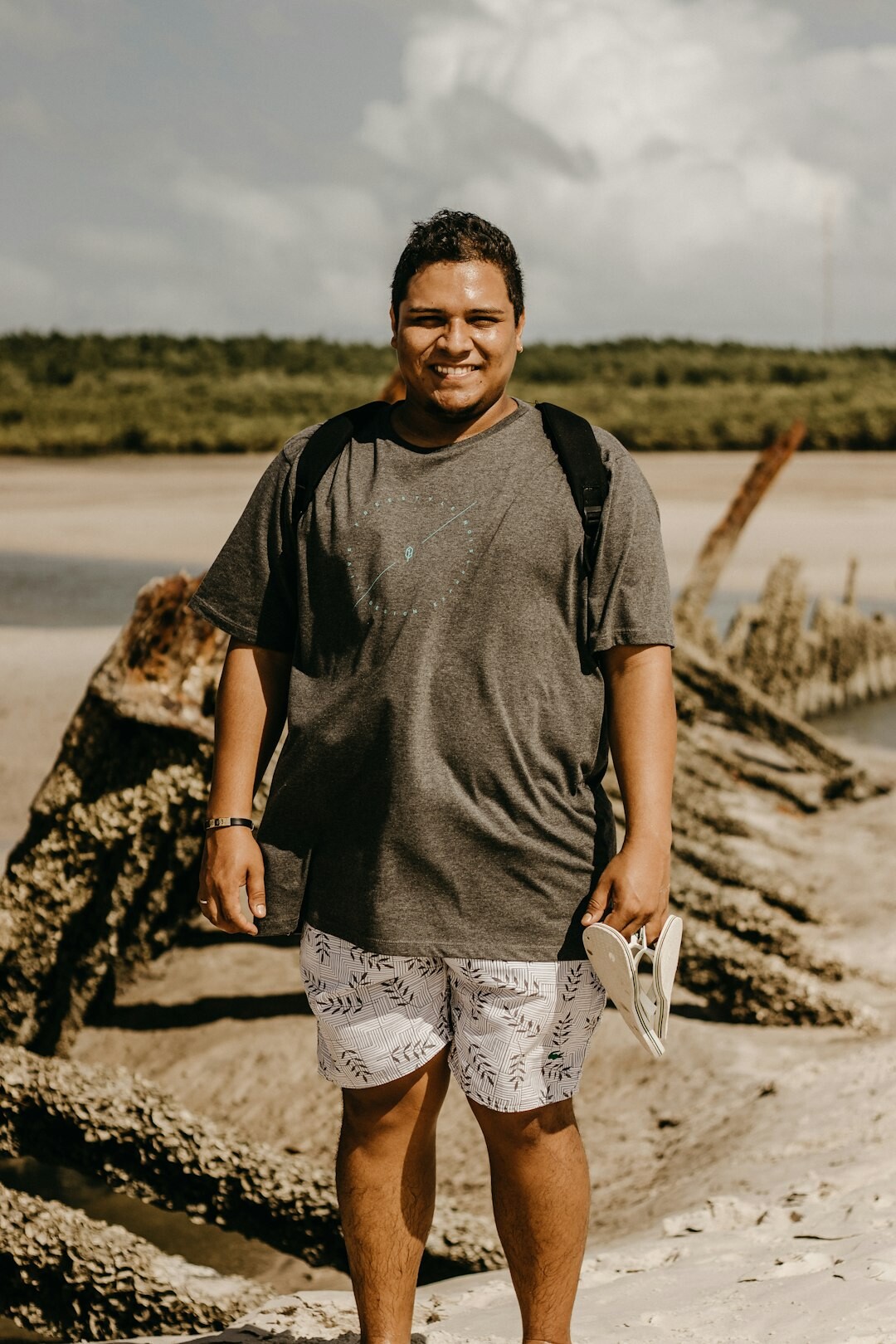Brazilian man smiling in casual clothing